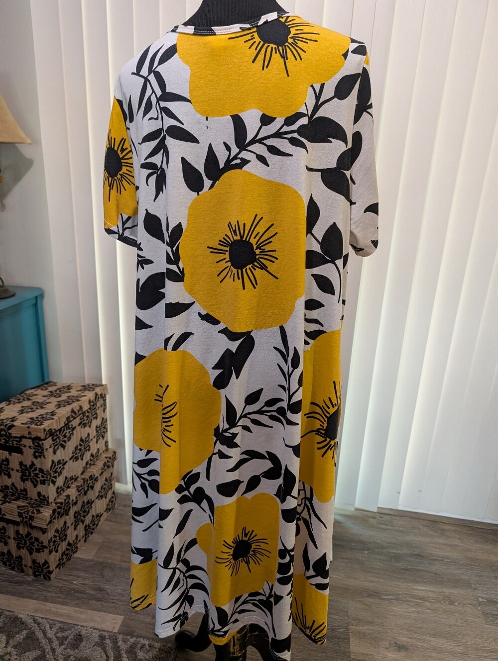 Lularoe Floral Dress Jessie - Picture 4 of 5